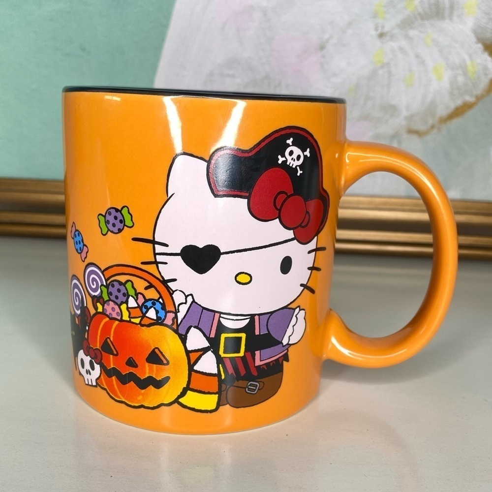 Hello Kitty Pirate Orange Halloween Pumpkin Collectible Mug New
